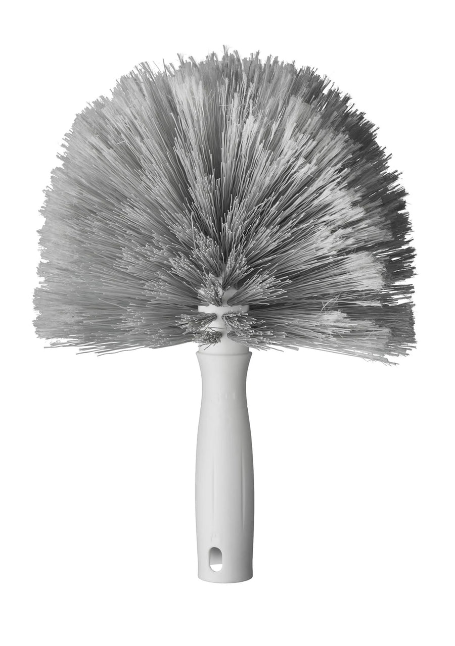 Unger Cobweb Duster with electrostatically charged poly fibers and soft bristles for efficient dust removal in hard-to-reach areas.