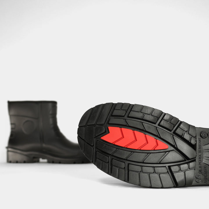 Epik Pace Safety Short Boot in Black Close Tread