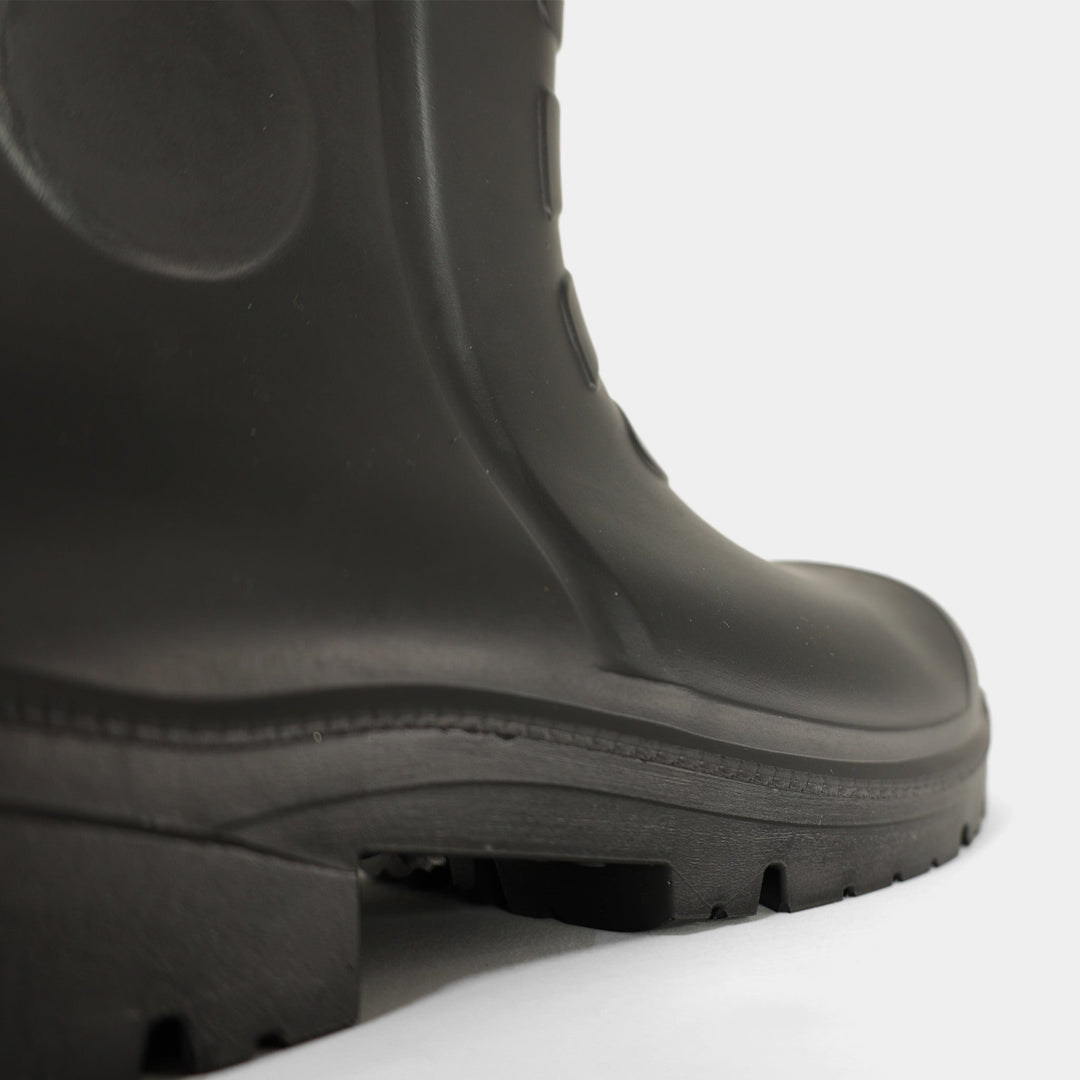 Epik Pace Safety Short Boot in Black Close Cleaning Surface