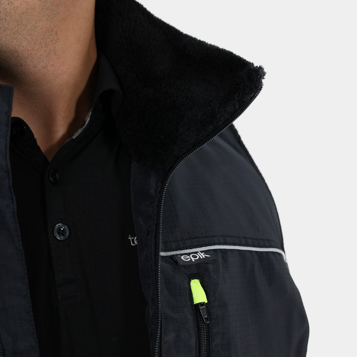 Epik Reflex Cooler Vest Black Synthetic Fur Collar