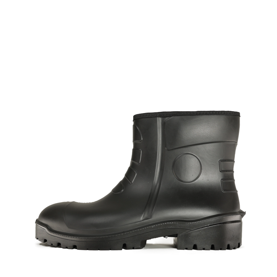 Pace Short Safety Boot - In Black color. Durable, slip-resistant, and easy on/off design. Composite safety toe for added protection. Stylish and practical for daily wear.